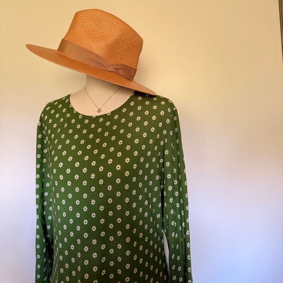 Reformation Green Polka Dot Long Sleeve Dress - Picture 2 of 9